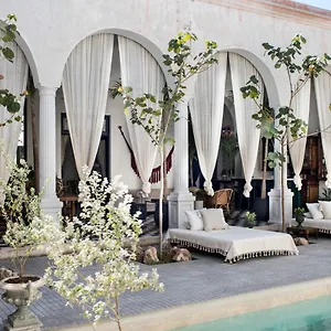 Casa Olivia Hotel