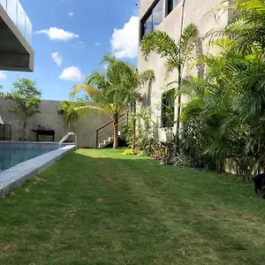 Suites La Negra Boutique Aparthotel